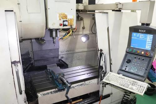 CNC-Machining-Process-3